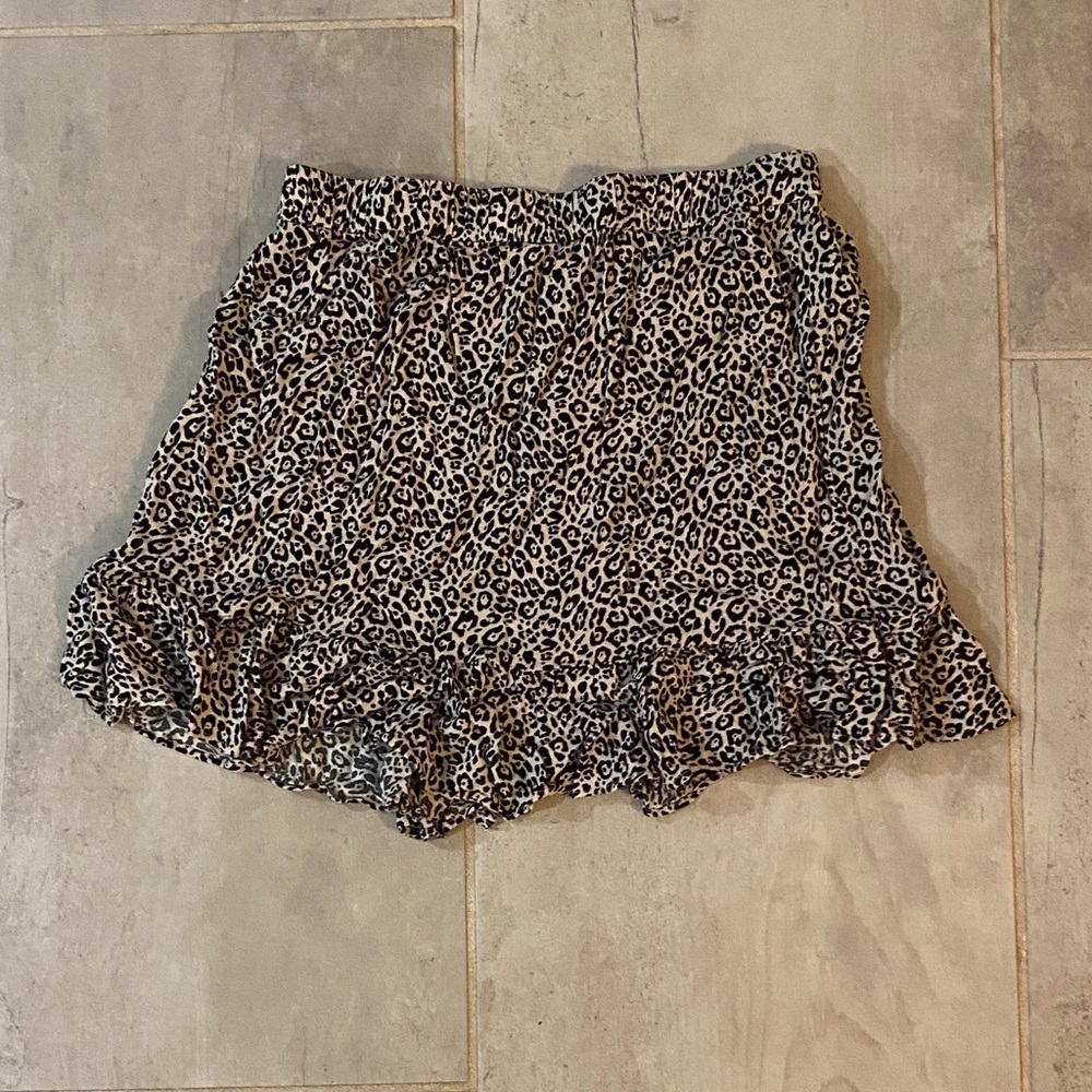 American Eagle Leopard Print Ruffle Skirt
